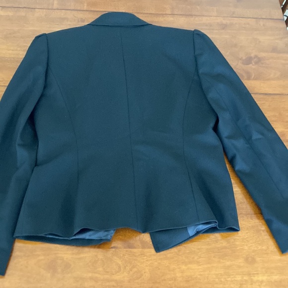 Jacket - Picture 7 of 7